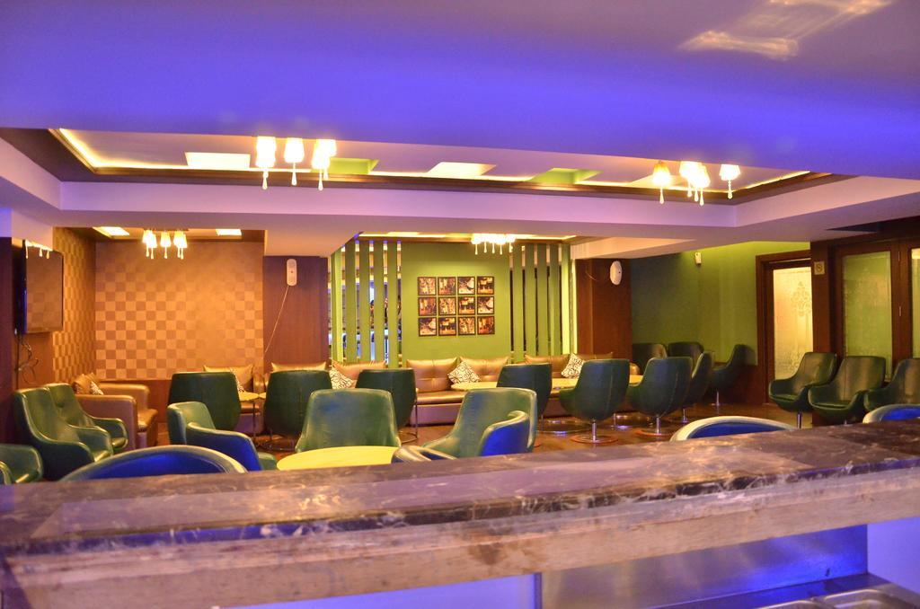Hotel Down Town Jalandhar Eksteriør bilde